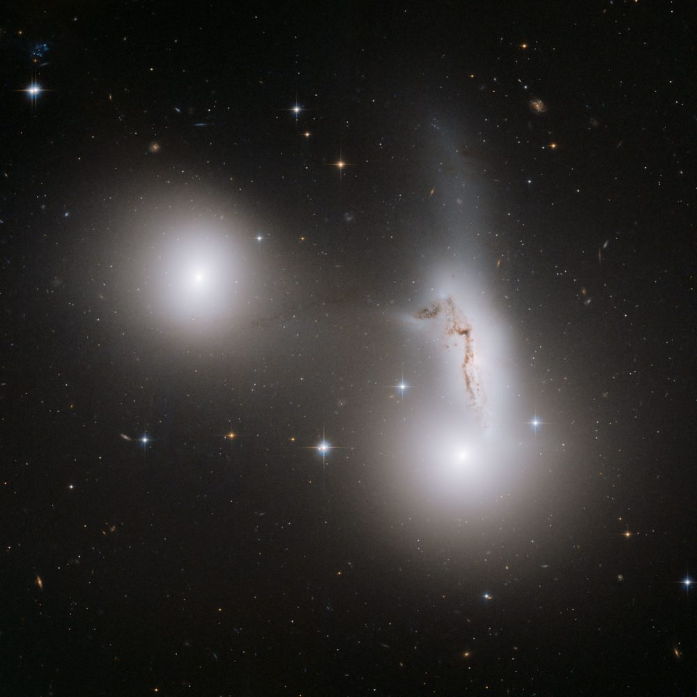 Hickson Compact Group 90 || Group of 3 galaxies